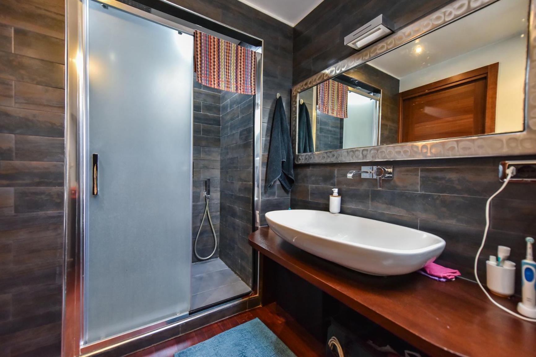 Modern Apartment Piazza Statuto Porta Susa Fs Turin Luaran gambar
