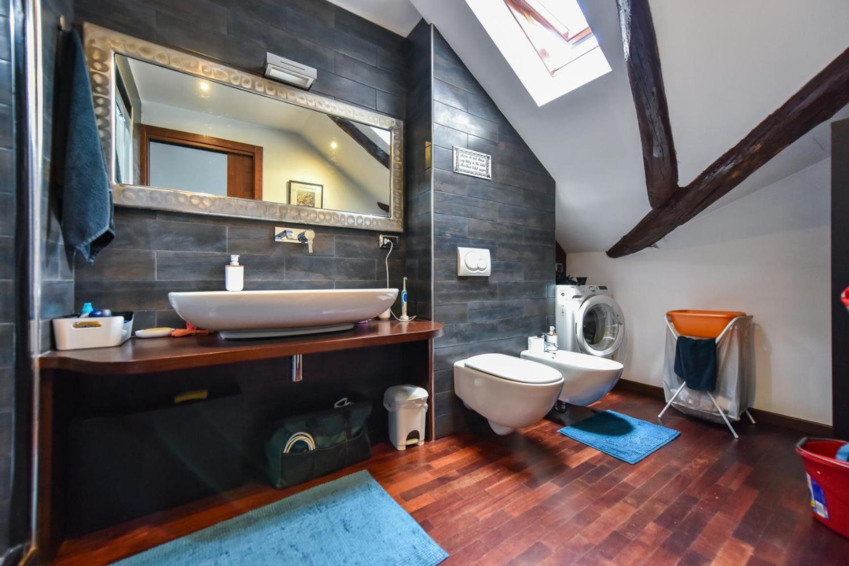 Modern Apartment Piazza Statuto Porta Susa Fs Turin Luaran gambar