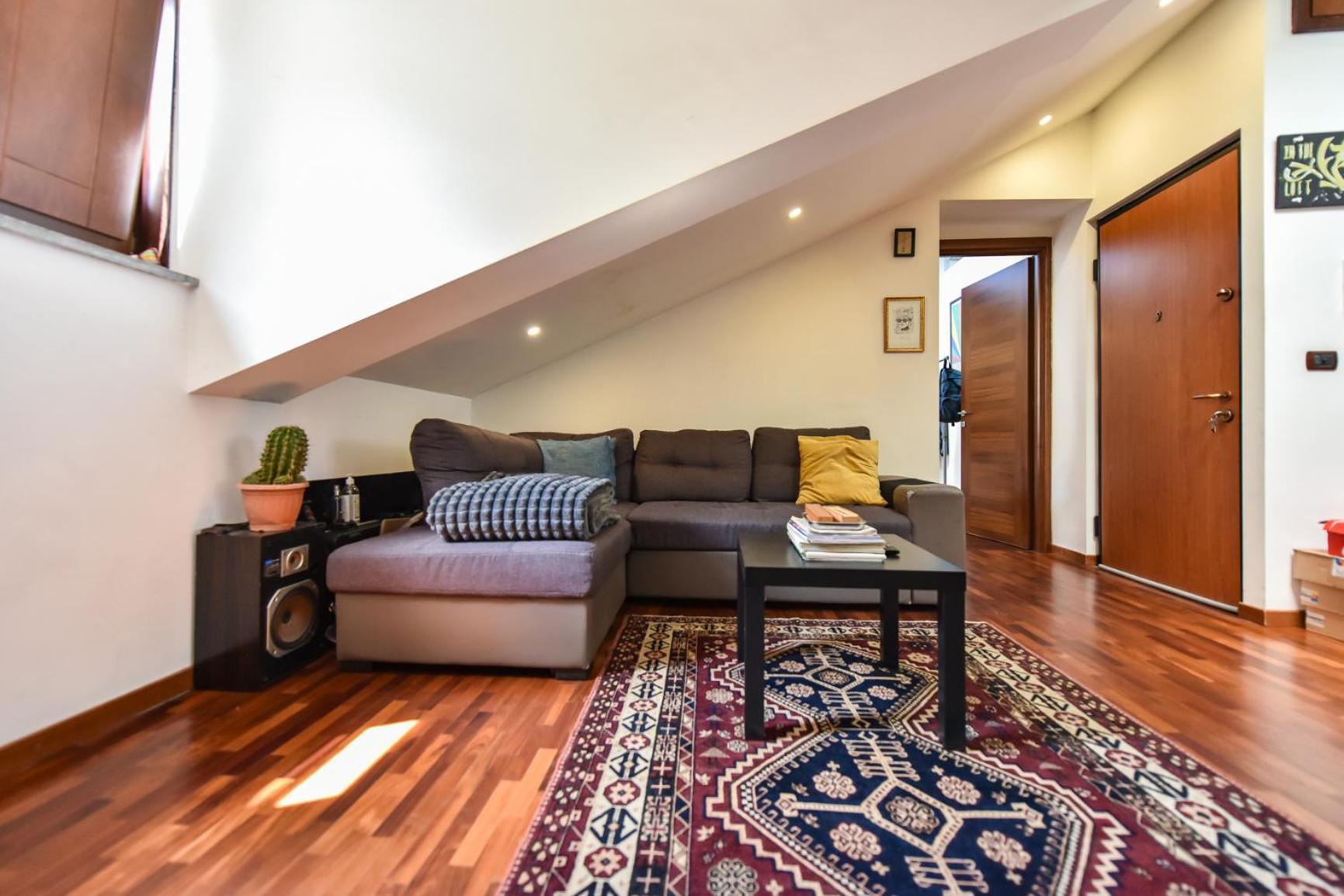 Modern Apartment Piazza Statuto Porta Susa Fs Turin Luaran gambar